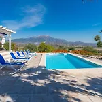 וילה Alondras Stunning Views *